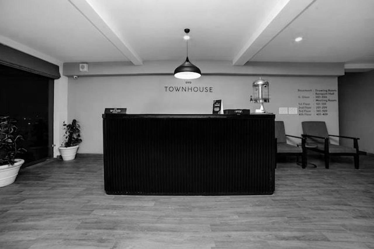 Townhouse Sohna Road 2 Gurgaon Exterior foto